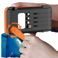 বিদ্যুৎ না থাকলেও চার্জ—Solar + Hand crank backup